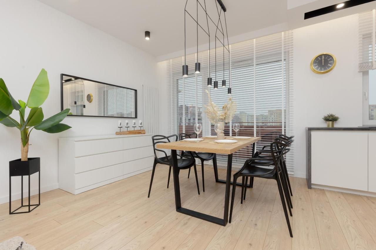 Loft Apartment With Parking In Warsaw By Noclegi Renters 외부 사진